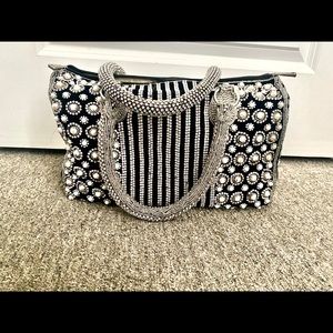 Unbranded super gorgeous women’s sparkly handbag-